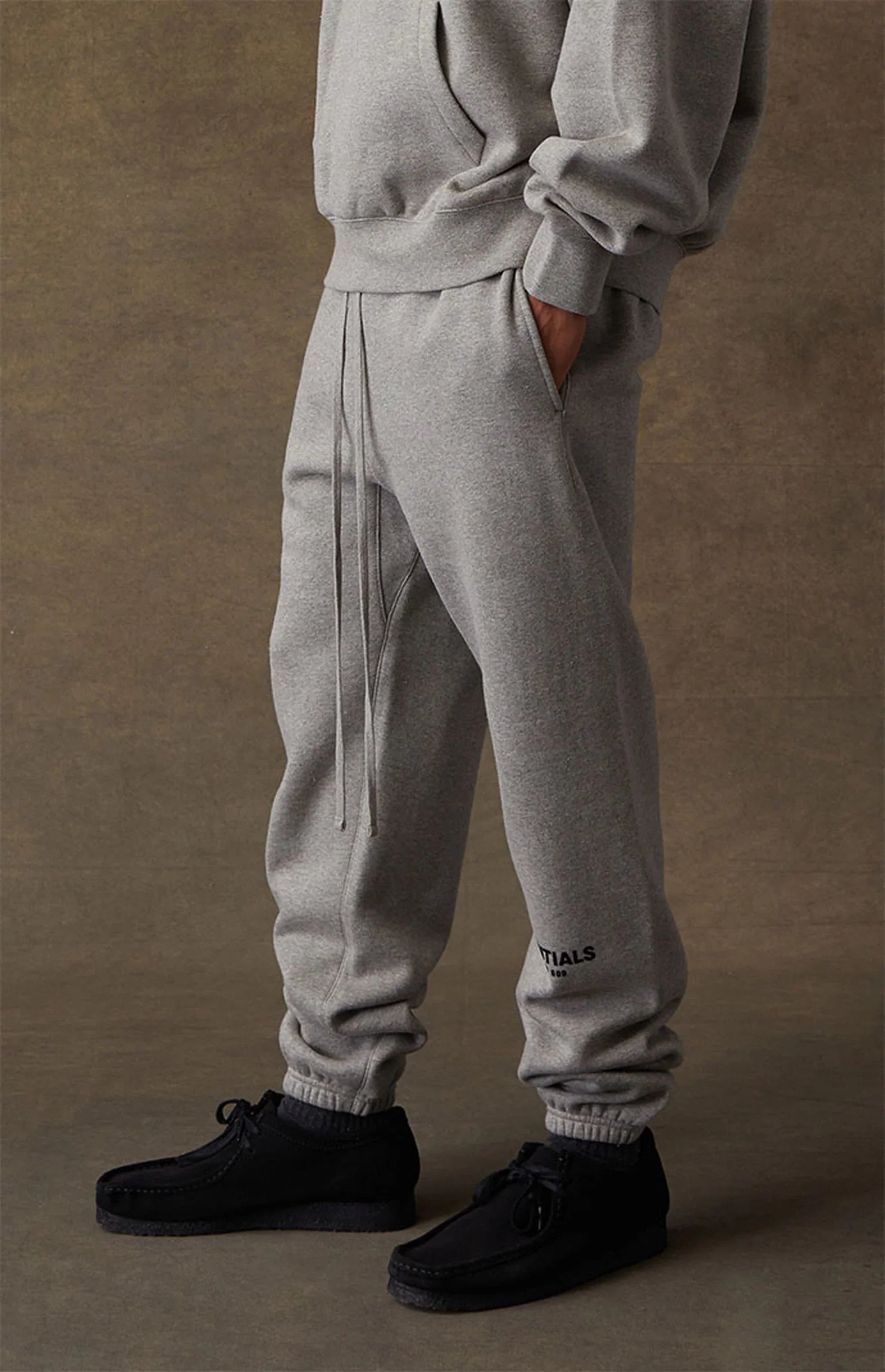 Fear Of God Essentials Sweatpants Dark Oatmeal